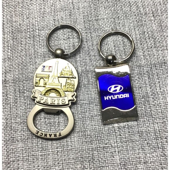 Bundle Paris Eiffel Tower Keychain Arc de Triomphe France Hyundai Keychain